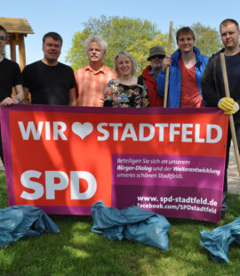SPD-Frühjahrsputz auf dem Spielplatz am Europaring