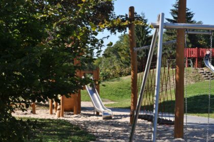 Eröffnung des Spielplatzes am Europaring und Übergabe der Patenschaftsurkunde an den SPD-Ortsverein Magdeburg-Stadtfeld