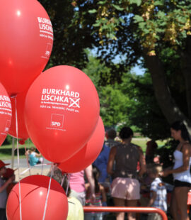 Buntes Kinderfest der SPD Stadtfeld am 06.07.2013 auf dem Spielplatz am Europaring