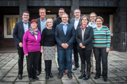 Der neue gewählte Vorstand der SPD Magdeburg: Denny Hitzeroth, Burkhard Lischka, Paul-Gerhard Stieger, Jens Rösler, Carlo Reifgerste, Uschi Biedermann, Kornelia Keune, Dr. Falko Grube, Birgit Steinmetz und Steffi Meyer