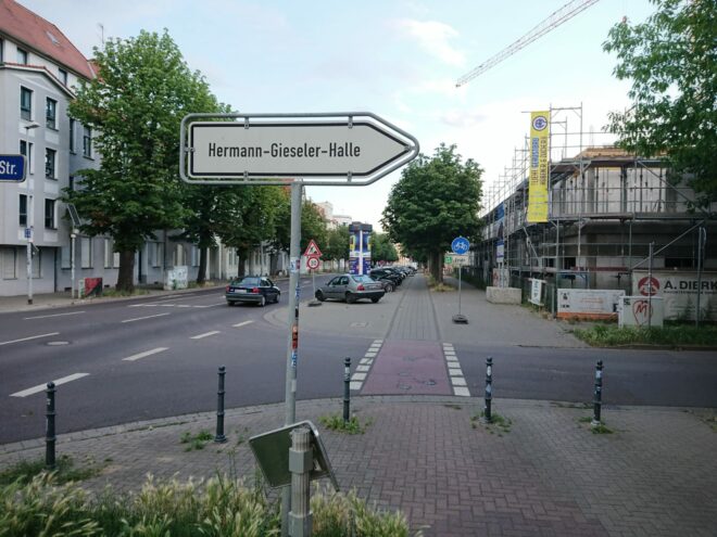Der Weg zur Hermann-Gieseler-Halle